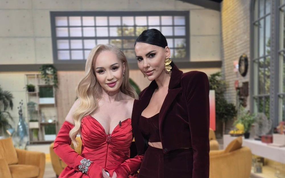 Lavinia P&icirc;rva &rdquo;a topit&rdquo; 9 kilograme &icirc;ntr-o lună cu ajutorul lui Carmen Barcan. &rdquo;Nu m-am &icirc;nfometat&rdquo;